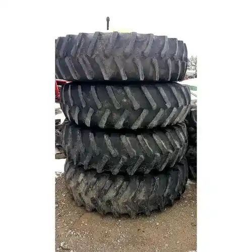 Used John Deere 9600 Duals/Spacers, Dual Kits