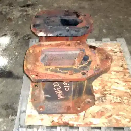 Used John Deere S670 Spacer
