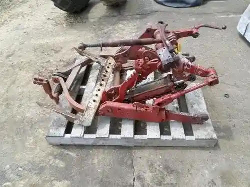 Used International 350U Hitch, Fast Hitch