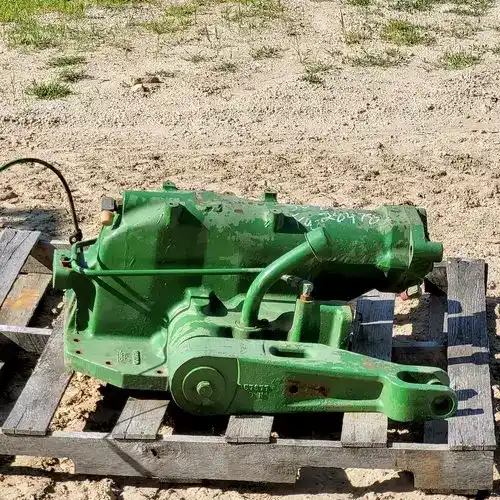 Used John Deere 8630 Hitch, 3PT