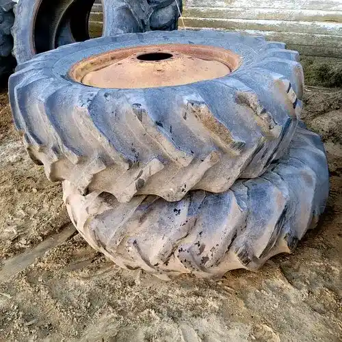 Used International 666 Duals/Spacers, Dual Kits