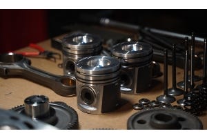 How to Measure Engine Parts