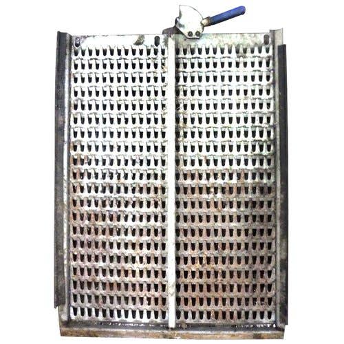 435463 | 1-5/8” Wide Spaced Chaffer - Loewen | John Deere CTS 9400 9410 9450 9500 9510 9550 9560 9650 |  | AH172951
