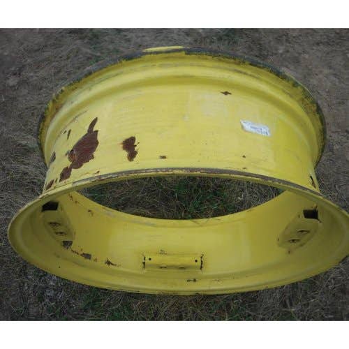 434498 | 10"x 28" | 4 Channel | 8 Square Bolt Rim | John Deere 6110 6200 6210 6300 6310 6400 6410 6500 6605 |  | AL110552