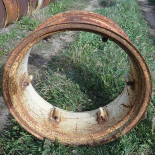 432861 | 12" x 28" | 6 Loop Rim | John Deere 820 830 920 930 1020 1030 1130 1530 2020 2020 2040 2150 2155 2240 |  | AL15369
