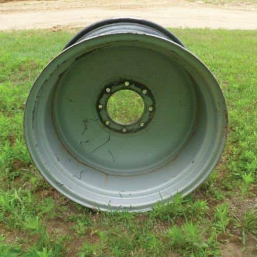 432131 | 15" X 24" 8 Bolt Rim | Challenger 660 670 | Gleaner C62 R62 R65 R72 R75 | Massey Ferguson 8680 9690 9790 |  | 71372133