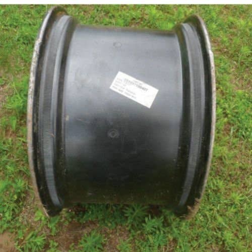 432131 | 15" X 24" 8 Bolt Rim | Challenger 660 670 | Gleaner C62 R62 R65 R72 R75 | Massey Ferguson 8680 9690 9790 |  | 71372133