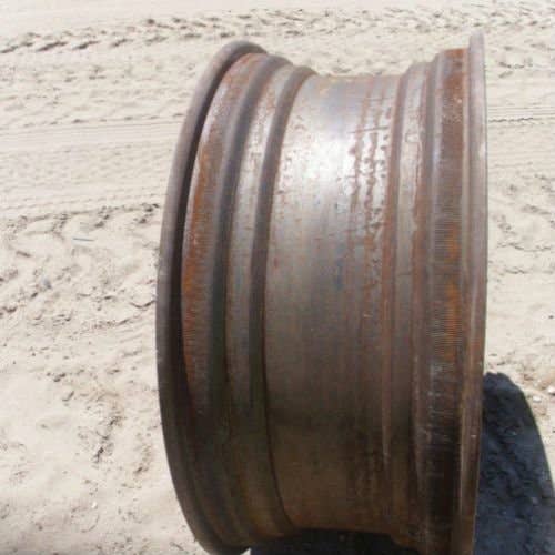 499053 | 16" x 38"  Rim | 10 Bolt | Plate Rim 25 1/2"  Pilot Hole | Used |
