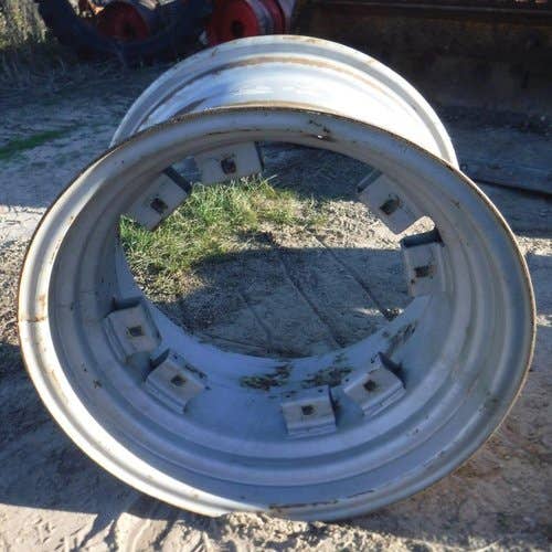 434410 | 16"x 26" | 4 Double Channel Rim | Case IH 5120 5130 5140 5220 5230 5240 5250 |  | 1531597C1