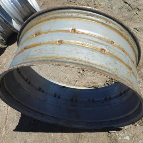 404195 | 18" x 42" Double Bevel Rear Rim |