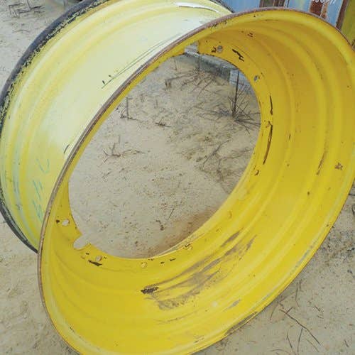 409895 | 18" x 42" Plate | Rear Rim | John Deere 4055 4255 4455 4560 4755 4760 4955 4960 7600 7610 7700 7710 7720 7800 7810 7820 7920 8110 8120 8210 8220 8310 8320 8410 8420 8520 9100 9120 9200 9220 9300 9300 9320 9400 |  | RE175484 | RE50749 | RE48144