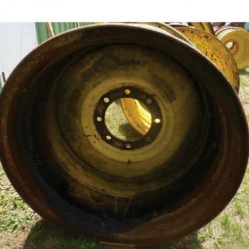 431661 | 25"x 32 Front Rim | John Deere 6650 6750 6850 6950 |  | AZ49064 | AZ59680