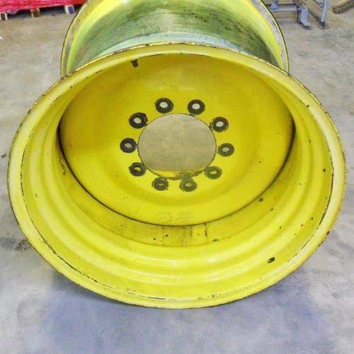 410301 | 27" x 32" | 10 Bolt Rim | 9.5" Pilot | John Deere 9400 9410 9450 9500 9510 9600 9610 |  | AH132116