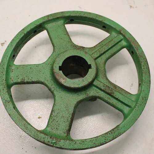 434771 | Accelerator Roller Hub | Discharge Beater Hub | John Deere S550 S650 S660 S670 S670HM S680 S680HM S690 S690HM S760 S770 S780 S790 9560 STS 9570 STS 9650 STS 9660 STS 9670 STS 9750 STS 9760 STS 9770 STS 9860 STS 9870 STS |  | H163612