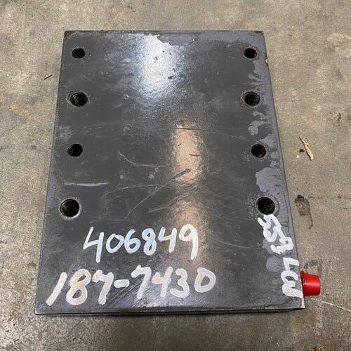 406849 | Hydraulic Control Valve Manifold Cover | Challenger MT855B |  | 187-7430