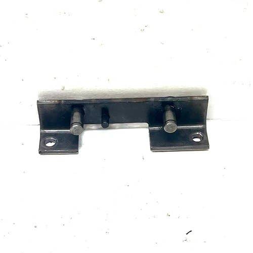 419884 | Hydraulic Lift Control Bracket | AGCO ST35 |  | 3703331M91