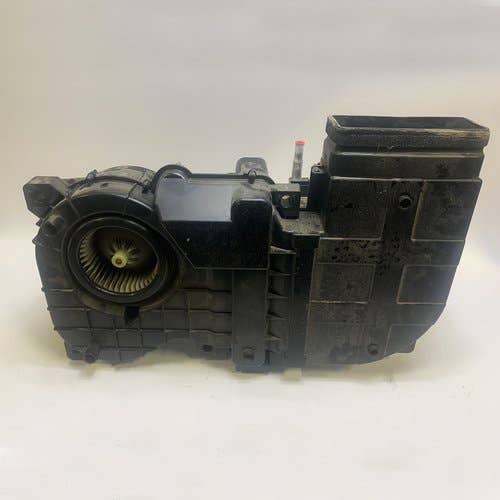 405818 | Air Conditioner Unit | Kubota SSV65 SSV75C SSV75PC |  | V1311-39110