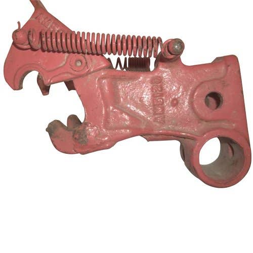 455730 | Snap Coupler |  | 70243996 | AM5120 | AM5121