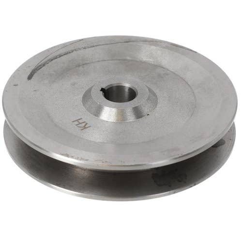 173298 | Alternator Pulley | Massey Ferguson TEA20 TO35 35X 40 40 50 50 135 165 168 175 178 185 188 |  | VPF1500 | VPF1501 | 3639592M1 | 731003M2 | 31141408 | 731003M1 | 731395M1 | 0670321 | 31141425
