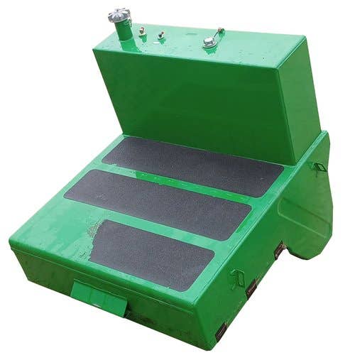 Used Aluminum Fuel Tank 330 Gallons fits John Deere S680 S680HM S690 S690HM S780 S785 S790 AXE21251 Used Aluminum Fuel Tank 330 Gallons fits John Deere S680 S680HM S690 S690HM S780 S785 S790 AXE21251