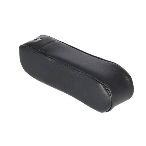 112453 | Armrest Replacement Cushion | Vinyl | Black - Left Hand | Case 970 1070 1090 1170 1175 1270 1370 1490 1570 1690 1896 2090 2094 2096 2290 2294 2390 2394 2470 2590 2594 2670 2870 3294 4490 4494 4690 4694 |  | A45488 | A49515 | 139069C1 | 162471M91