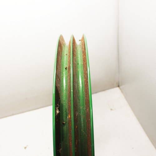 434704 | Auger Countershaft Drive Pulley | Unloading | John Deere C670 S550 S650 S660 S670 S670HM S680 S680HM S690 S690HM S760 S770 S780 S790 T550 T560 T660 T670 W540 W550 W650 W660 9450 9550 9550 SH 9560 9560 SH 9560 STS 9570 STS 9640 WTS |  | H161415