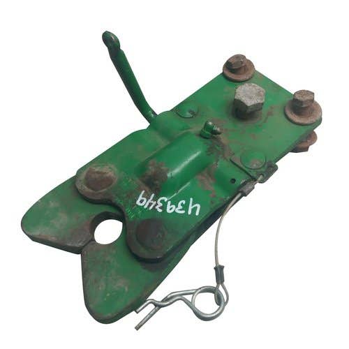 439349 | Automatic Remote Wagon Hitch | John Deere 40 40 42 |  | AE45043 | BE22557 |  AE45165 | AE35392 | AE20653