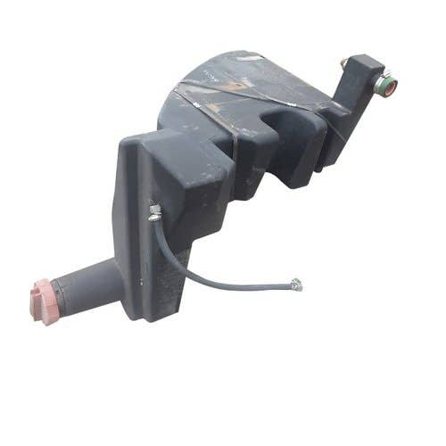 443949 | Auxiliary Fuel Tank | John Deere 8100T 8110T 8200T 8210T 8300T 8310T 8400T 8410T |  | RE163682