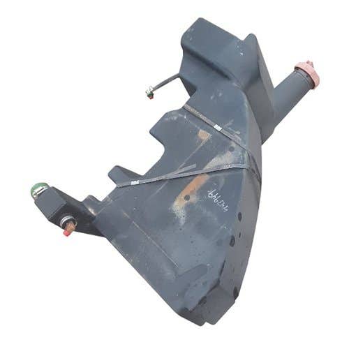 443949 | Auxiliary Fuel Tank | John Deere 8100T 8110T 8200T 8210T 8300T 8310T 8400T 8410T |  | RE163682