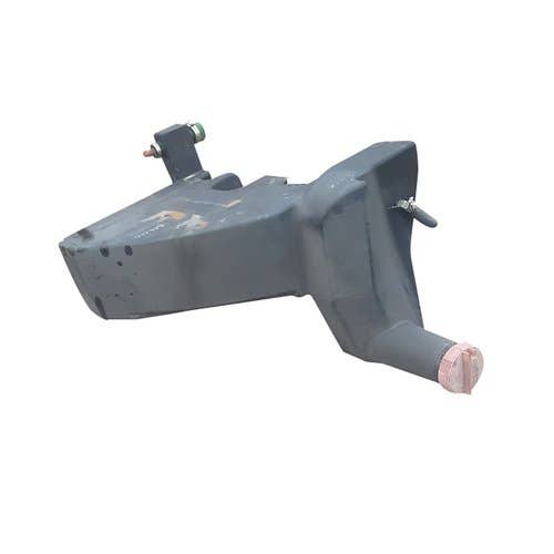 443949 | Auxiliary Fuel Tank | John Deere 8100T 8110T 8200T 8210T 8300T 8310T 8400T 8410T |  | RE163682