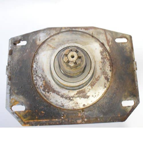 497235 | Axle Assembly | Rear | Case 1818 1825 1825B |  | 126331A1 | 118985A1 | 118987A1 | D121413