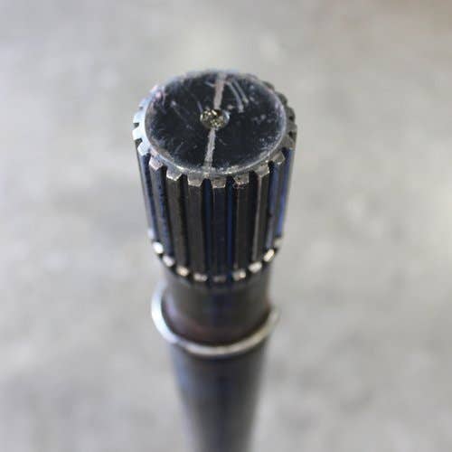 433511 | Axle Drive Shaft | Transmission Half-Shaft | Case IH 7010 |  | 84440961