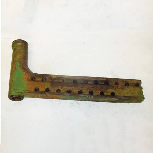 497104 | Axle Knee | Left Hand | John Deere 4030 4040 4050 4055 4230 4240 4250 4255 4430 4440 4450 4455 7455 9920 9930 |  | AR59213 | R49565