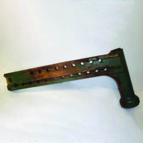 430390 | Axle Knee | Left Hand | John Deere 2350 2355 2550 2555 2750 2755 2855N 2940 2950 |  | L36527 | L40536 | AL34566 | AL39587 | AL38376