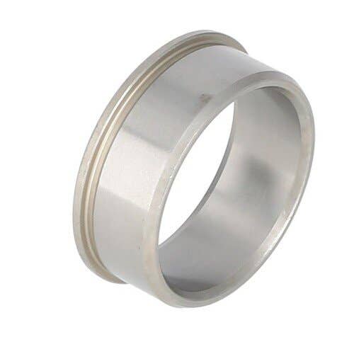 114715 | Axle Pivot Bushing - Flanged | Massey Ferguson TE20 TO20 TO30 TO35 20 20 35 35X 135 148 230 235 2135 2135 |  | 182850M1 | 53207012