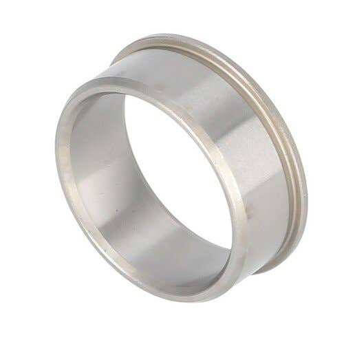114715 | Axle Pivot Bushing - Flanged | Massey Ferguson TE20 TO20 TO30 TO35 20 20 35 35X 135 148 230 235 2135 2135 |  | 182850M1 | 53207012