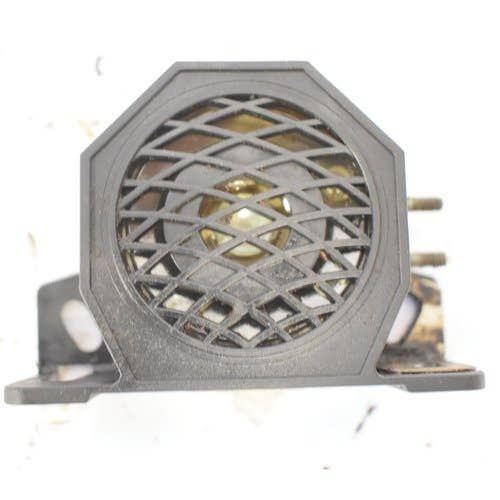 Used Back-Up Alarm fits Caterpillar D6 303.5 303.5C 303.5D 303.5E 305.5 305.5E2 CR 305.5E CR 304 306 906 908 930 908 910 926 930 216B 262 161-2539 Used Back-Up Alarm fits Caterpillar D6 303.5 303.5C 303.5D 303.5E 305.5 305.5E2 CR 305.5E CR 304 306 906 908 930 908 910 926 930 216B 262 161-2539