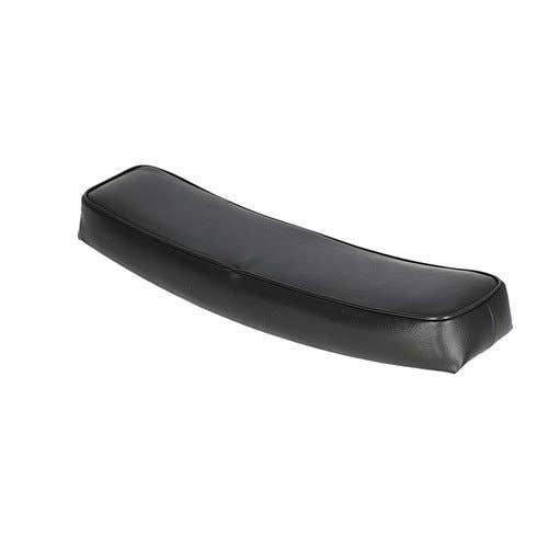 101267 | Backrest - Vinyl | Black | International | Farmall | IH Cub Lo-Boy 100 130 140 140 203 303 315 350 460 503 |  | 631729R91