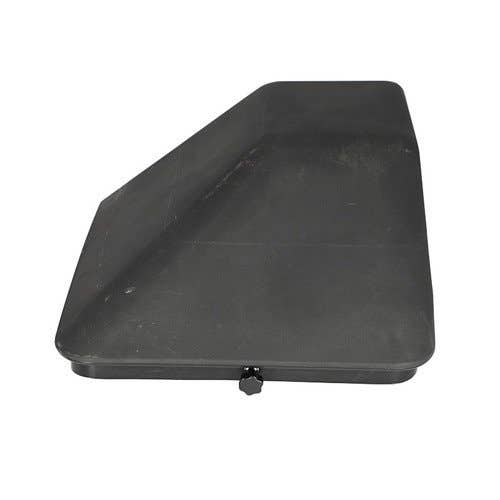163667 | Battery Cover | Case IH MX100 MX110 MX120 MX135 MX150 MX170 |  | 231049A4 | 231049A5