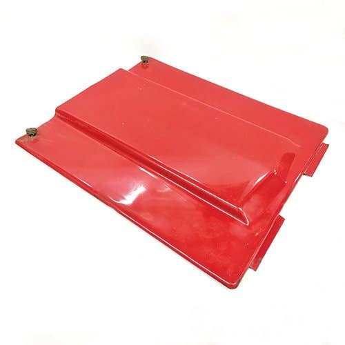 Used Battery Door fits International 385 484 485 584 585 684 685 784 785 885 fits Case IH 395 495 595 695 884 1536764C1 3121393R91 Used Battery Door fits International 385 484 485 584 585 684 685 784 785 885 fits Case IH 395 495 595 695 884 1536764C1 3121393R91