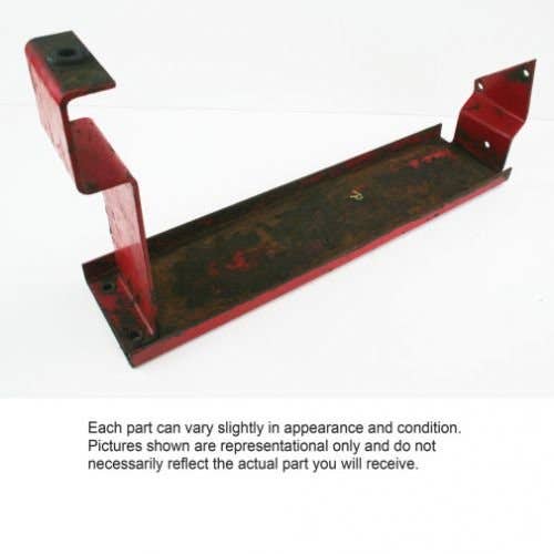 497845 | Battery Tray - RH | International | Farmall | IH Hydro 100 766 966 1066 1466 1468 1566 1568 |  | 68421C1