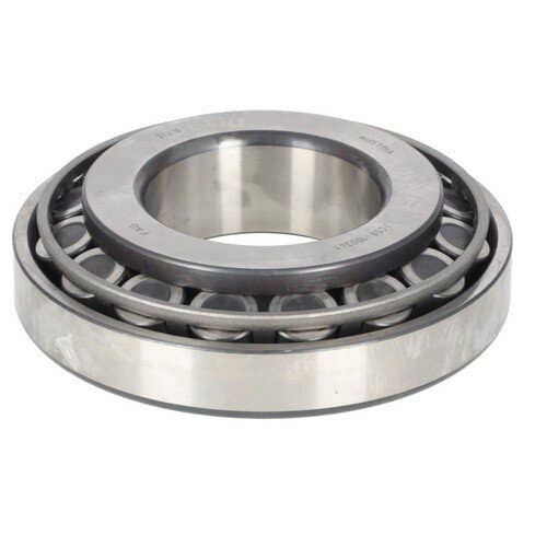 150066 | Bearing | Tapered Roller | John Deere S560 S660 S670 S680 S680HM S690 S760 S770 S780 9670 STS 9770 STS 9870 STS |  | AH230663 | 002639842T