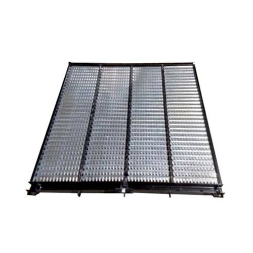 133908 | Blunt Finger Sieve | Bottom | Touchset Adjustable | John Deere 9650 STS 9660 STS 9670 STS 9750 STS 9760 STS 9770 STS 9870 STS |  | AH148909 | AH212241 | AXE20456