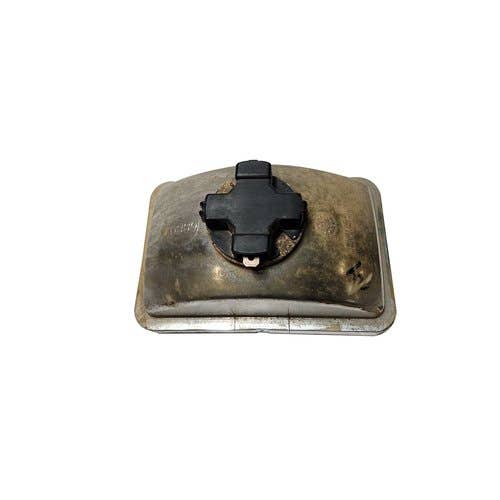 Used Rear Light Housing Assembly fits Bobcat A220 A300 S130 S160 S175 S185 S250 S300 T190 T200 553 751 753 763 773 853 863 873 883 963 7753 6661353 Used Rear Light Housing Assembly fits Bobcat A220 A300 S130 S160 S175 S185 S250 S300 T190 T200 553 751 753 763 773 853 863 873 883 963 7753 6661353