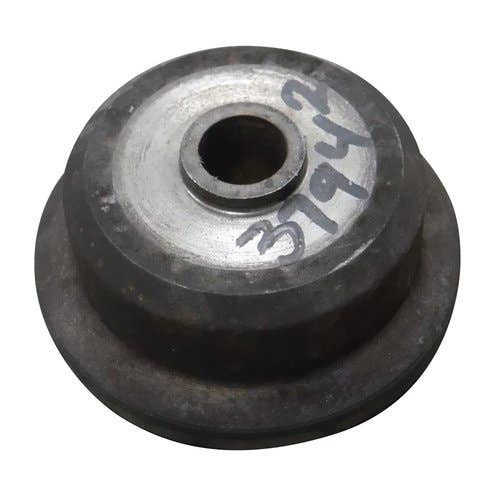 439396 | Output Flange - Pulley Hub | Bobcat A300 T200 864 873 | Gehl 4635 4835 5635 6635 | Deutz BF4M1011 F3M1011F F4M1011F |  | 6666482 |  133381