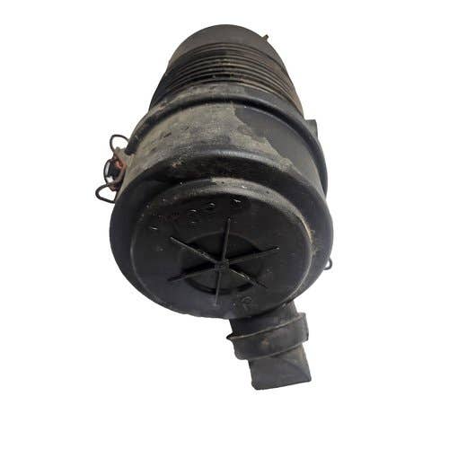 409516 | Air Cleaner Assembly | Bobcat S70 463 553 553F |  | 6670851 | 6672469 6655937