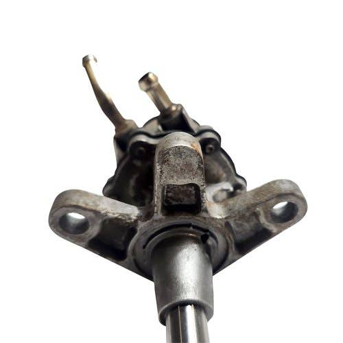 409904 | Fuel Lift Pump | Bobcat A220 A300 S250 T200 863 864 873 873G 873H 883G |  | 6677830 | 6666522
