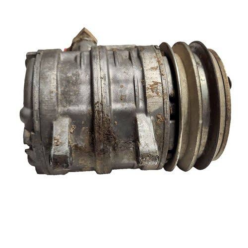 409009 | A/C Compressor | Bobcat A220 A300 S150 S160 S175 S185 S205 S220 S250 S300 T180 T190 T200 T250 T300 773 863 864 873 883 963 |  | 6733655