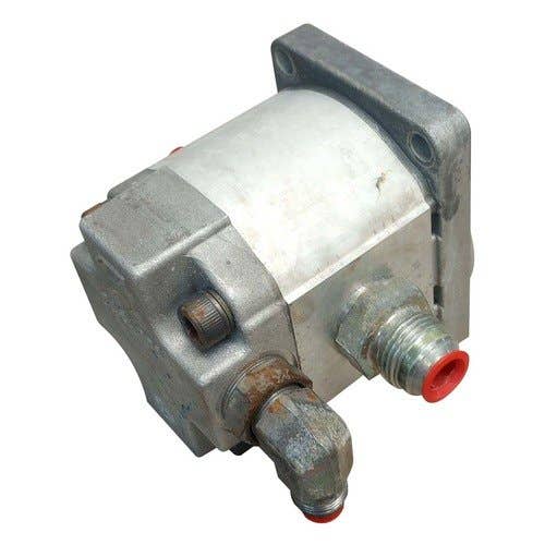 408460 | Fan Drive Motor | Bobcat V723 V723 |  | 691978