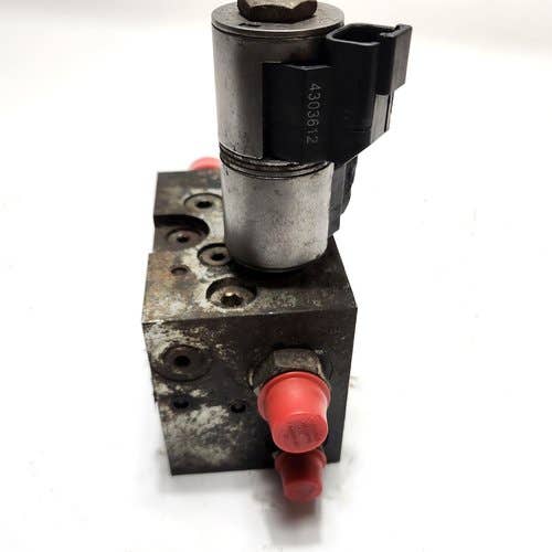 410691 | Bob-Tach Valve | Bobcat A770 S510 S530 S550 S570 S590 S630 S650 S750 S770 S850 T550 T590 T630 T650 T770 T870 |  | 7022766